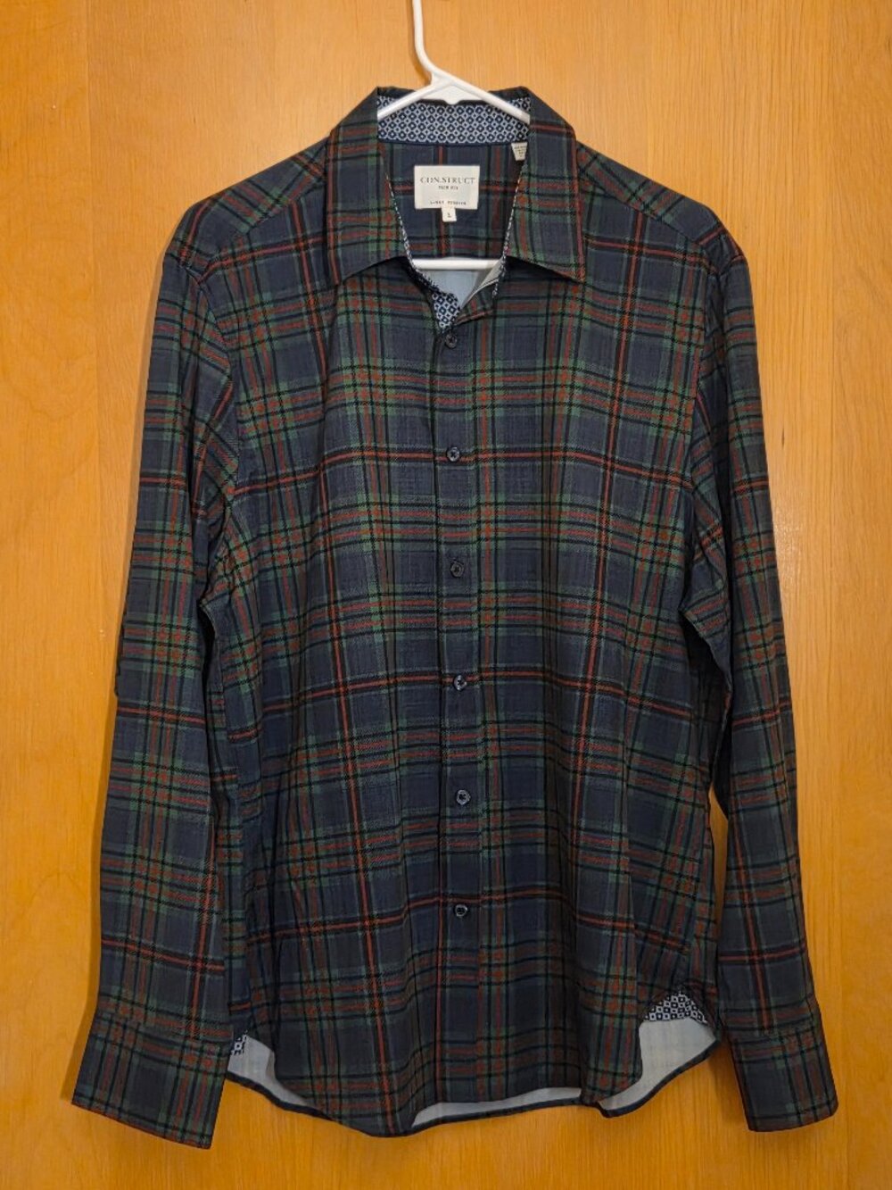 Con.Struct Button Up Shirt Size L Slim Fit 4 Way Stretch Tartan Plaid Flip Cuff